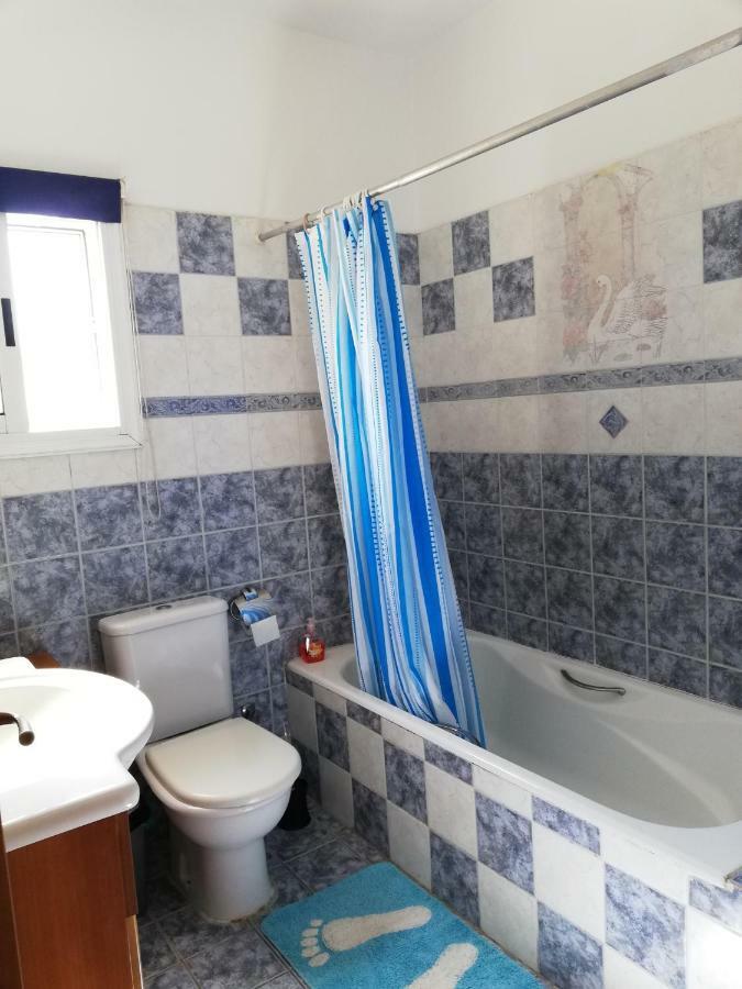 Chriselina Gottage Apartment Paphos Bagian luar foto