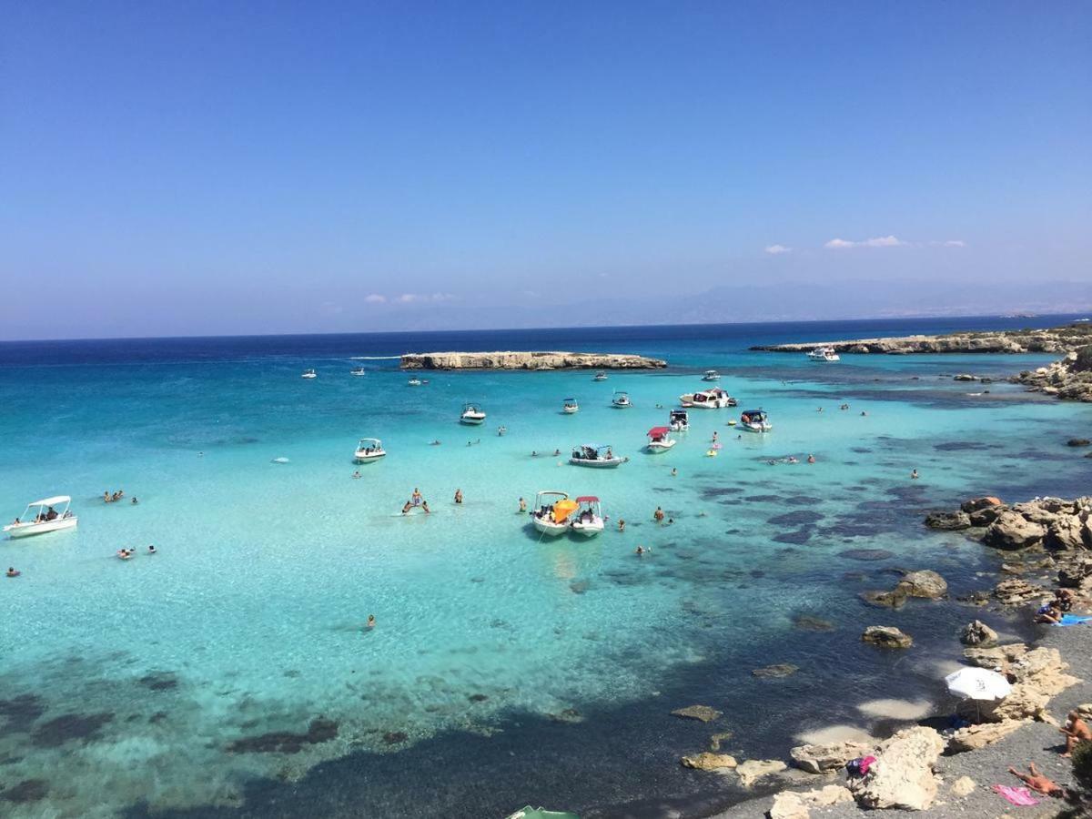 Chriselina Gottage Apartment Paphos Bagian luar foto